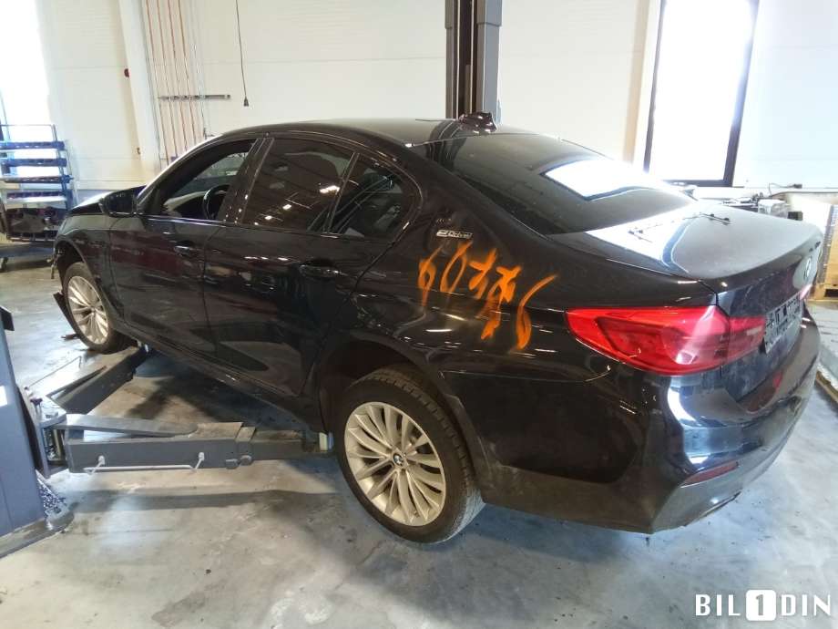 BMW 5-Serie 2017-->> (G30/G31) (G30/G31), Motorkode: B48-B20B, Girkassekode: