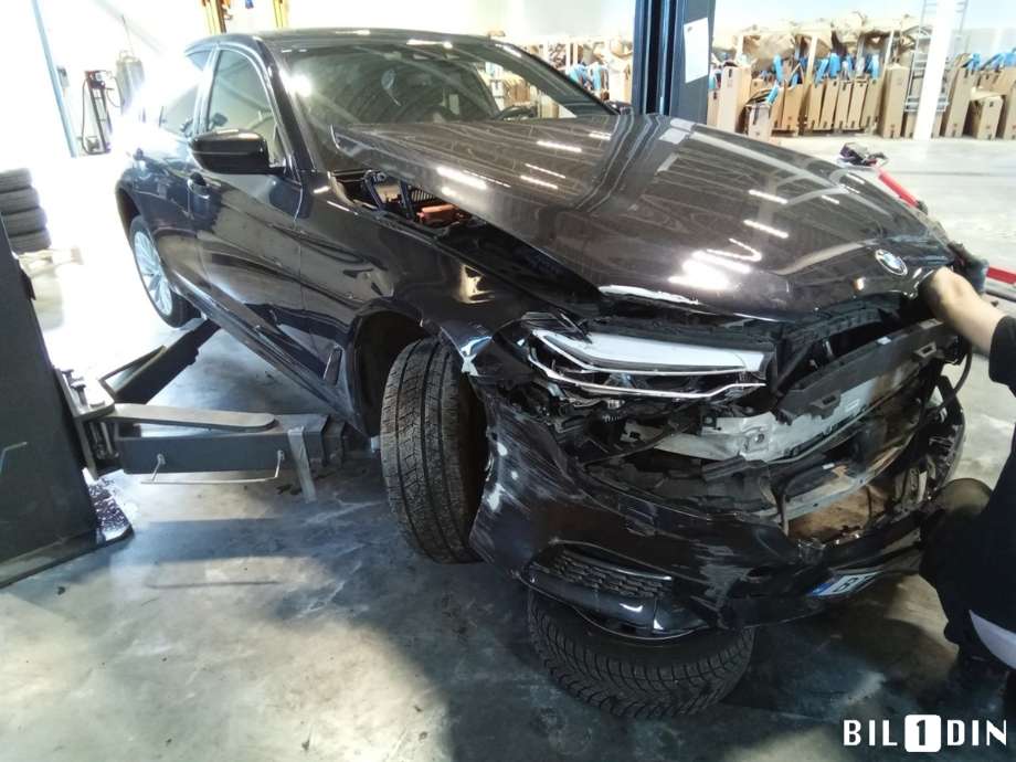 BMW 5-Serie 2017-->> (G30/G31) (G30/G31), Motorkode: B48-B20B, Girkassekode: