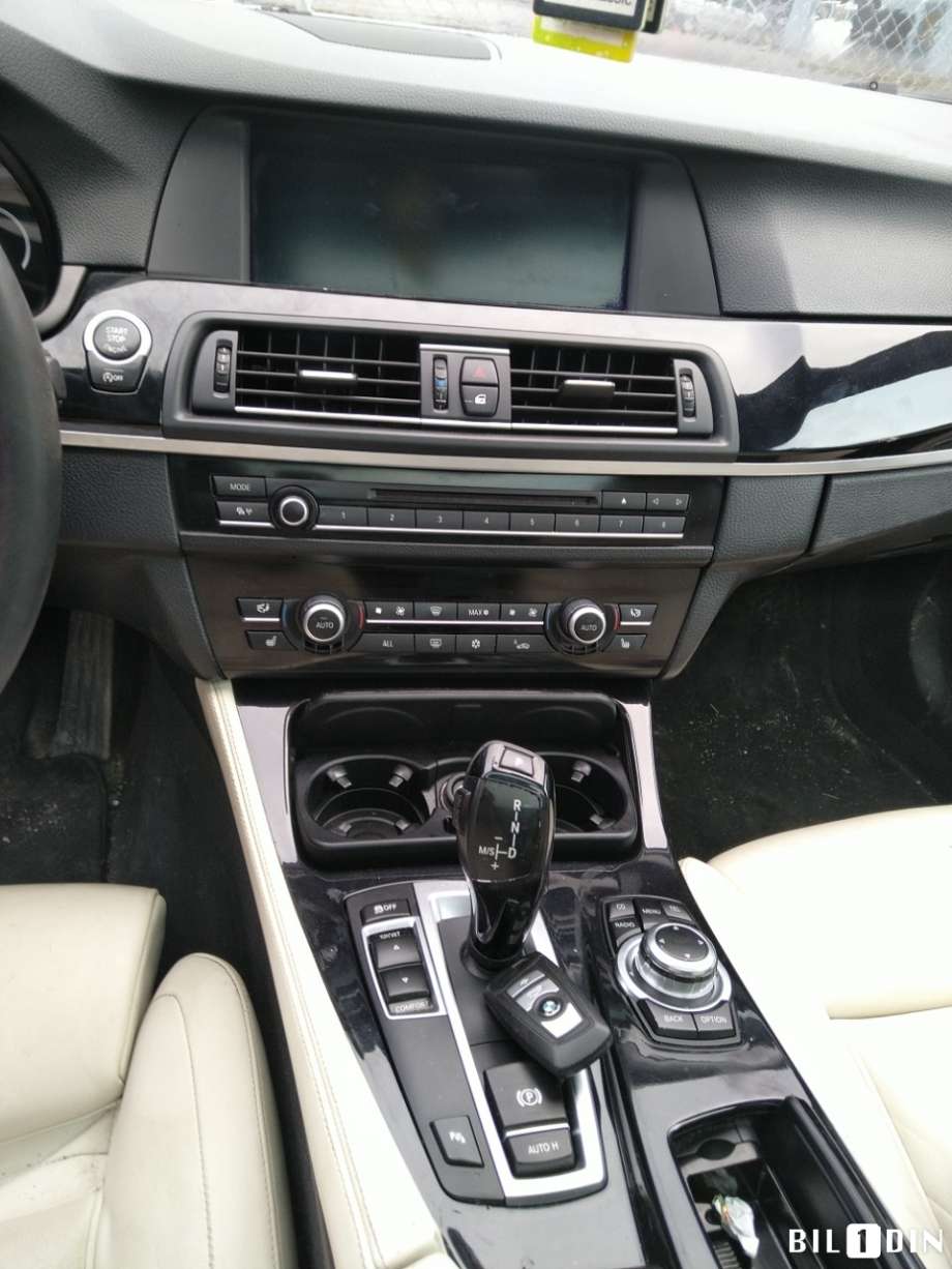 BMW 5-Serie 2010-2017 (F10/F11) (F10/F11), Motorkode: N47-D20C, Girkassekode: 