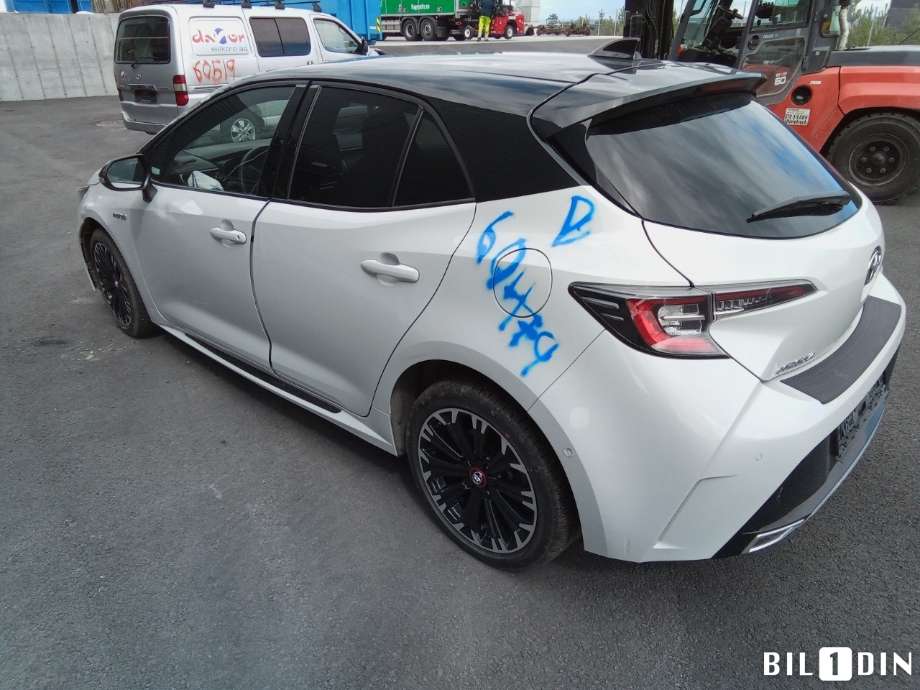 Toyota Corolla 2019-->> , Motorkode: 2ZR-FXE, Girkassekode: 