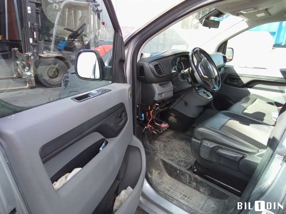 Toyota Proace 2016-->> (Type II) , Motorkode: , Girkassekode: 