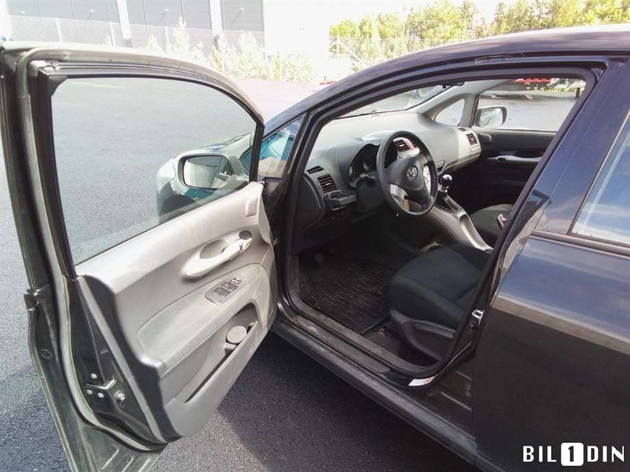 Toyota Auris 2007-2010 (Type I, Fase 1) , Motorkode: 1NR-FE, Girkassekode: 