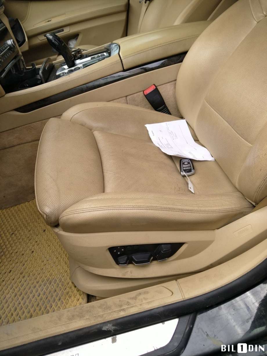 BMW 7-Serie 2009-2015 (F01/F02/F03/F04) (F01/F02/F03/F04), Motorkode: N57-D30A, Girkassekode: 