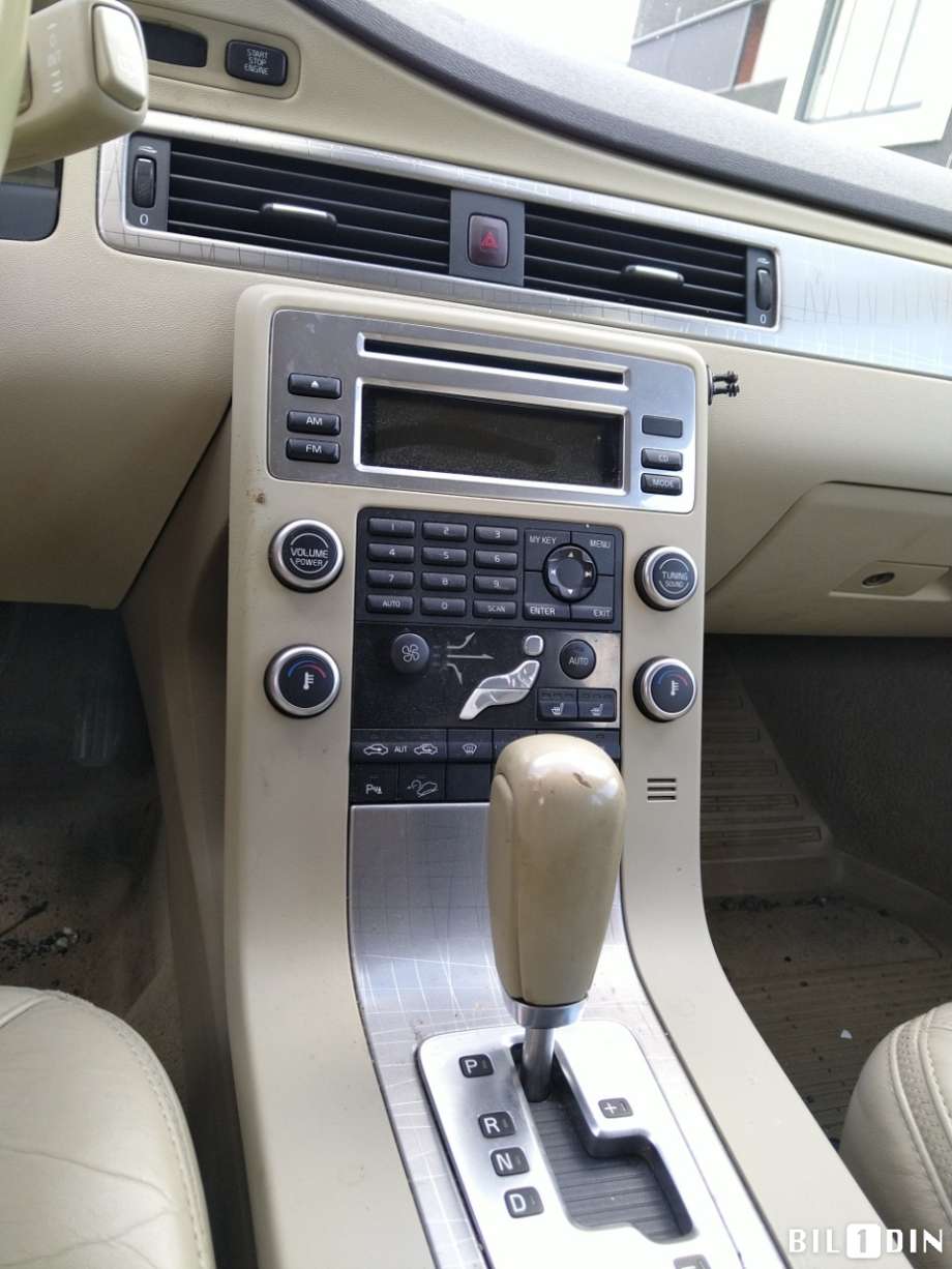 Volvo XC70 2008-2013 (Type II, Fase 1) , Motorkode: D5244T4, Girkassekode: 