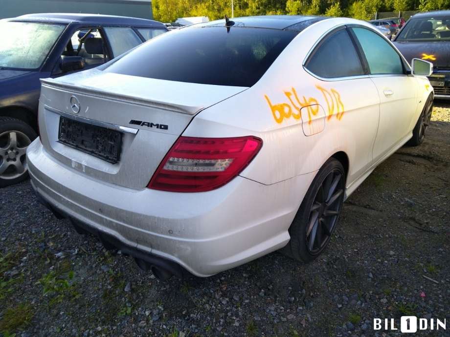 Mercedes C-Klasse 2011-2014 (Fase 2) (W204) (W204), Motorkode: OM651.911, Girkassekode: 