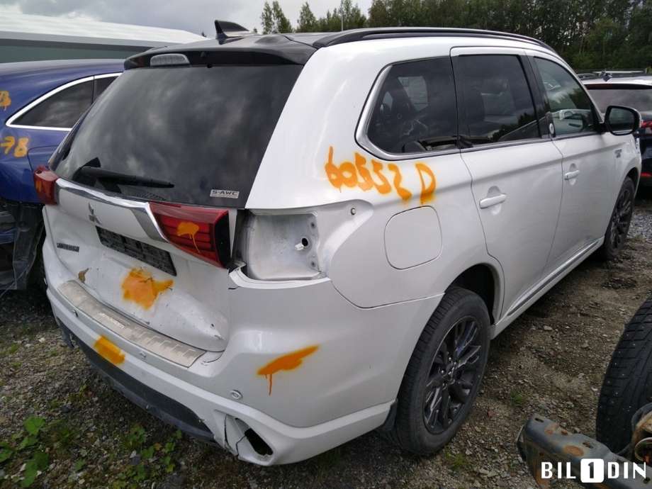 Mitsubishi Outlander 2015-->> (Type III, Fase 2) , Motorkode: 4B11, Girkassekode: 