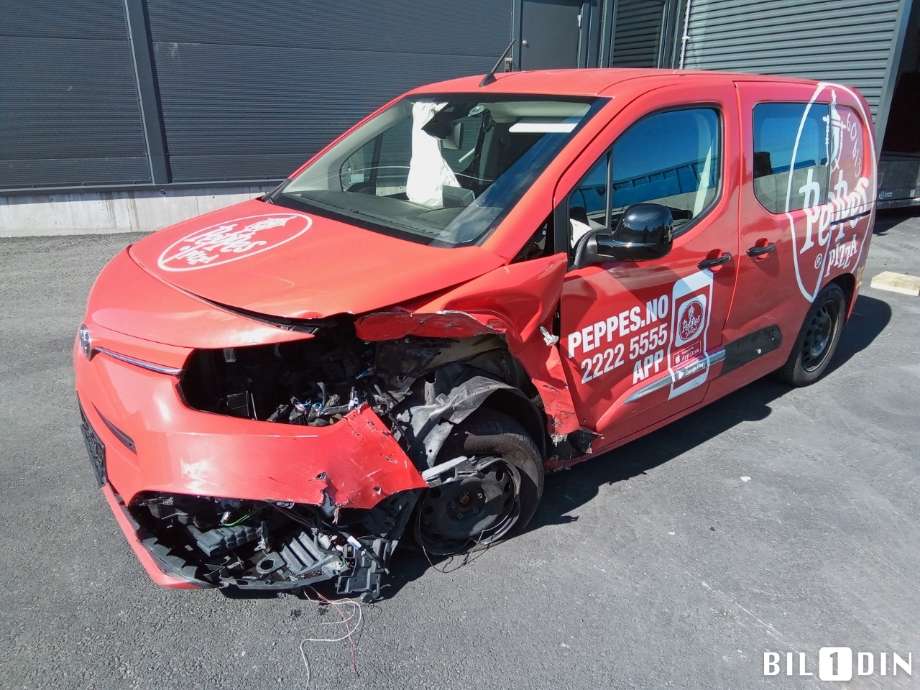 Toyota Proace 2016-->> (Type II) , Motorkode: DV5RC, Girkassekode: 