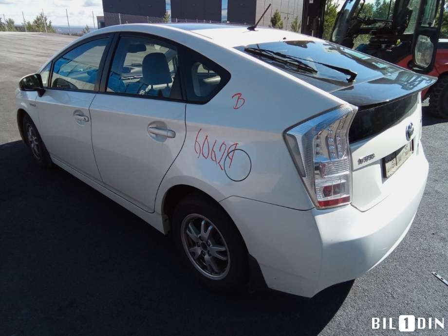 Toyota Prius 2009-2016 (Type III) (COMBI) (COMBI), Motorkode: 2ZR-FXE, Girkassekode: