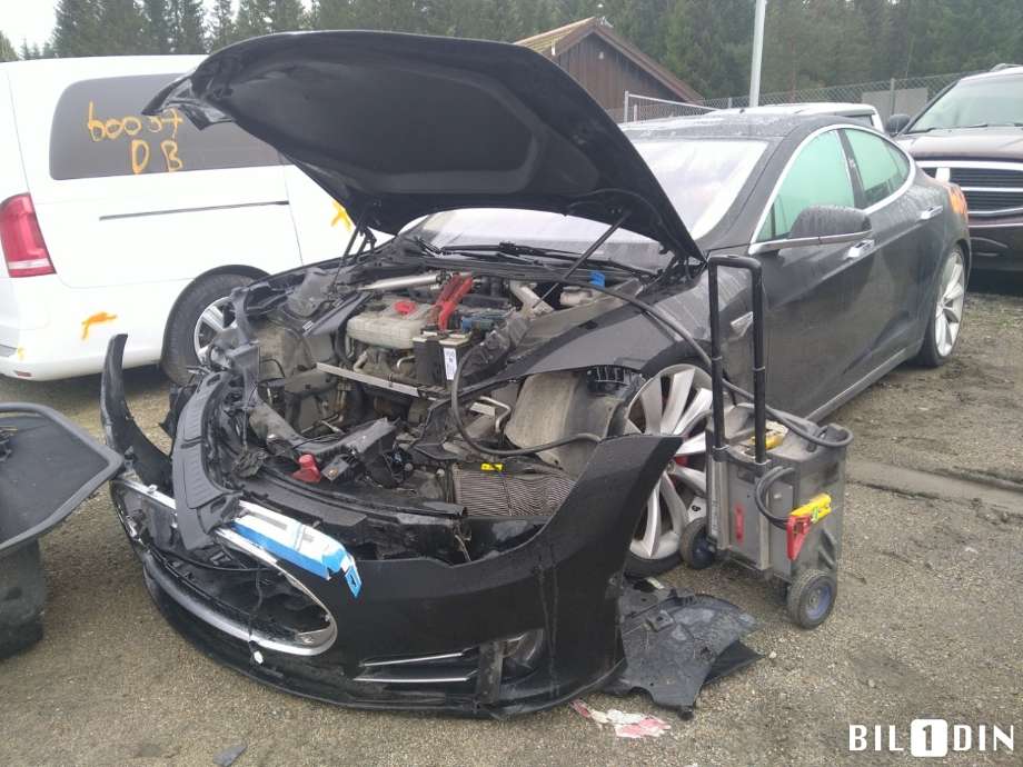 Tesla Model S 2013-2016 (Fase 1) , Motorkode: L2S, Girkassekode: