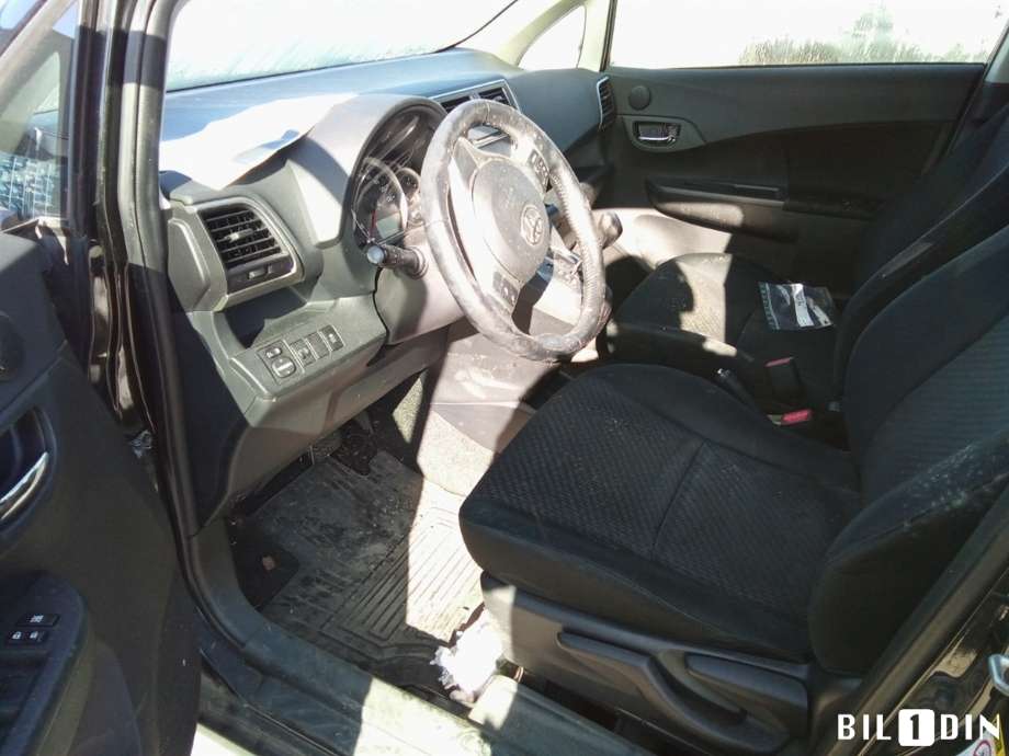 Toyota Verso-S 2011-2015 (COMBI) (COMBI), Motorkode: 1NR-FE, Girkassekode: 