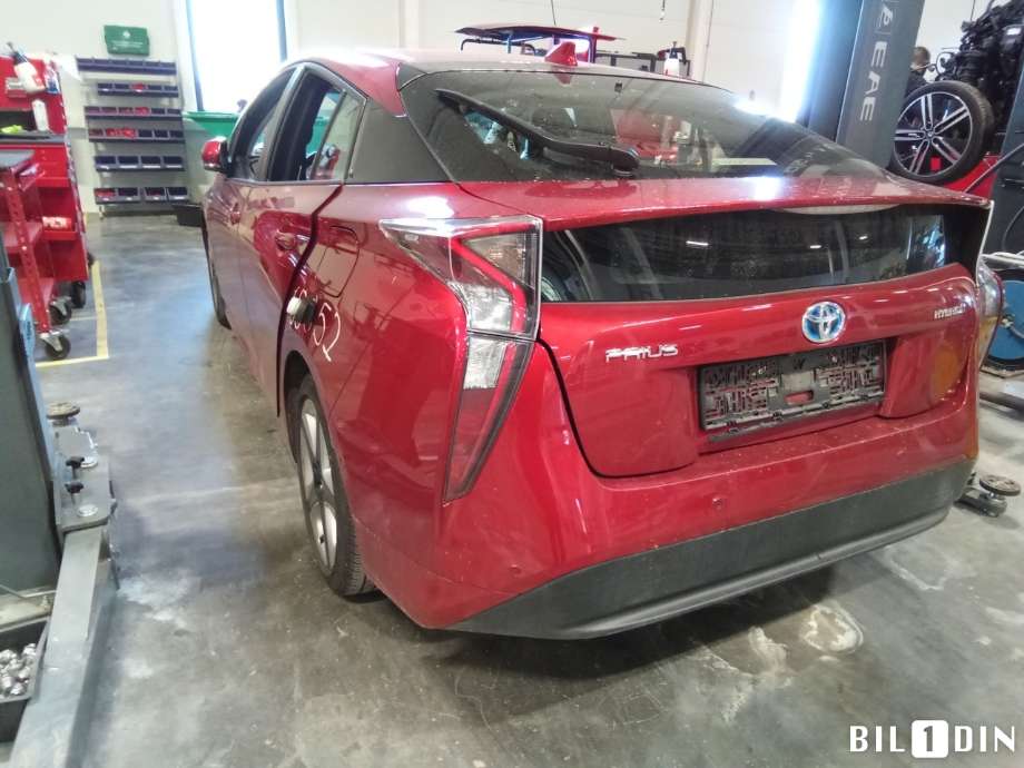 Toyota Prius 2016-2023 (Type IV) (combi) (combi), Motorkode: 2ZR-FXE, Girkassekode: 