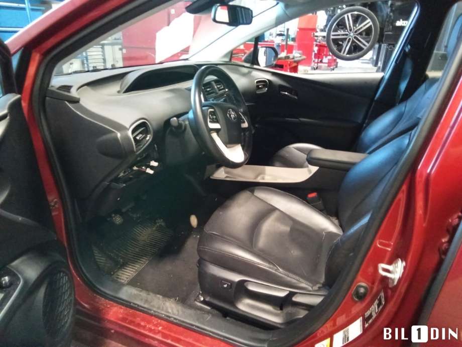 Toyota Prius 2016-2023 (Type IV) (combi) (combi), Motorkode: 2ZR-FXE, Girkassekode: 