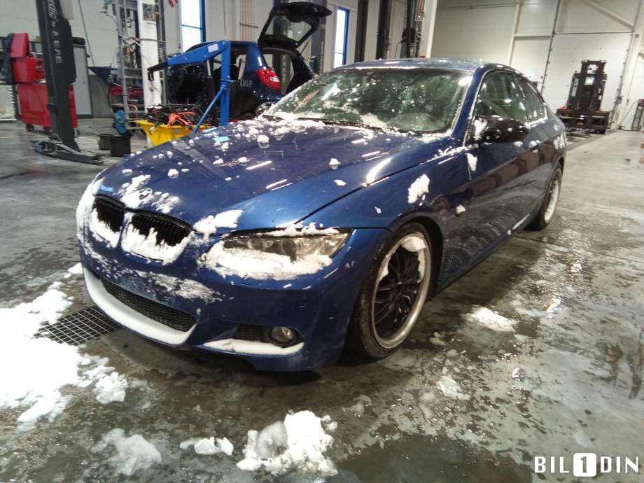 BMW 3-Serie 2005-2011 (E90/E91/E92/E93) (E90/E91/E92/E93), Motorkode: , Girkassekode: 