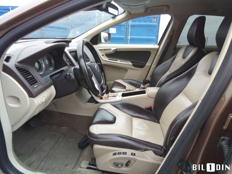 Volvo XC60 2008-2013 (Type I, Fase 1) , Motorkode: D5244T16, Girkassekode: 