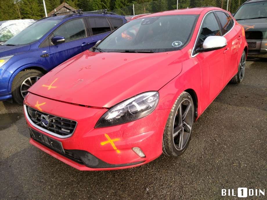 Volvo V40 2012-2019 , Motorkode: B4164T3, Girkassekode: