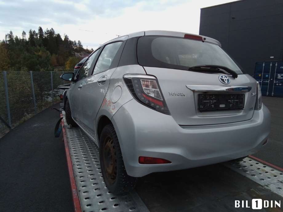 Toyota Yaris 2012-2014 (Type III, Fase 1) , Motorkode: 1NZ-FXE, Girkassekode: 