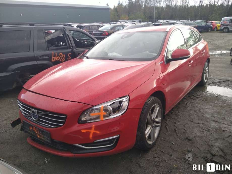 Volvo V60/V60 CC 2013-2018 (Type I, Fase 2) , Motorkode: D87PHEV, Girkassekode: 