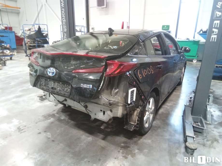 Toyota Prius 2016-2023 (Type IV) (combi) (combi), Motorkode: 2ZR-FXE, Girkassekode: 