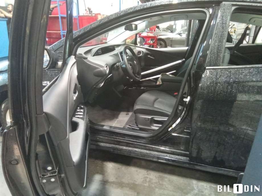Toyota Prius 2016-2023 (Type IV) (combi) (combi), Motorkode: 2ZR-FXE, Girkassekode: 