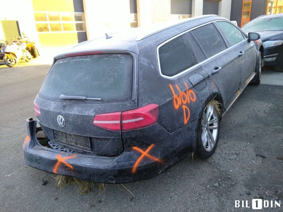 VW Passat 2015-2019 (Fase 1) (B8) (B8), Motorkode: CRLB;DFEA, Girkassekode: 