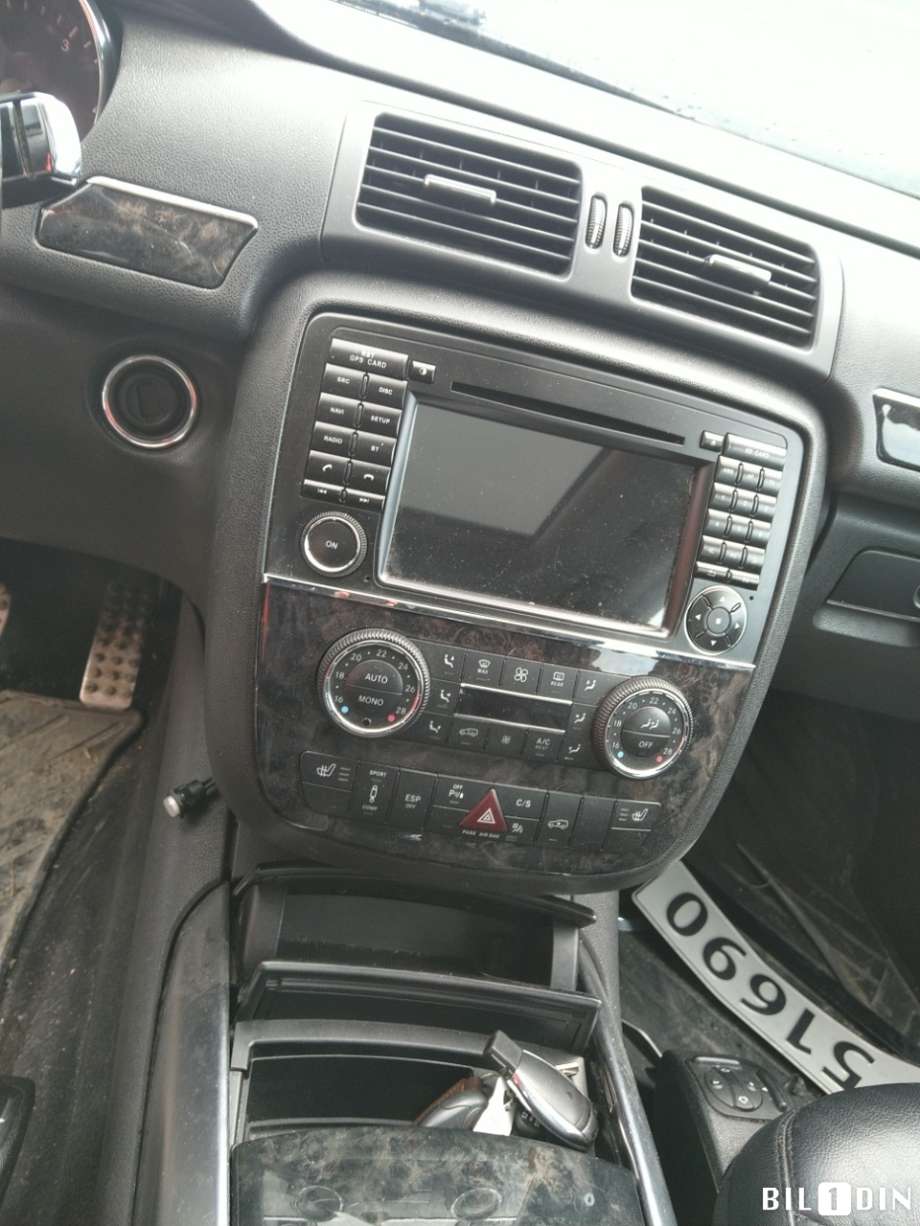 Mercedes R-Klasse 2006-2013 (W251) (W251), Motorkode: OM642.950, Girkassekode:
