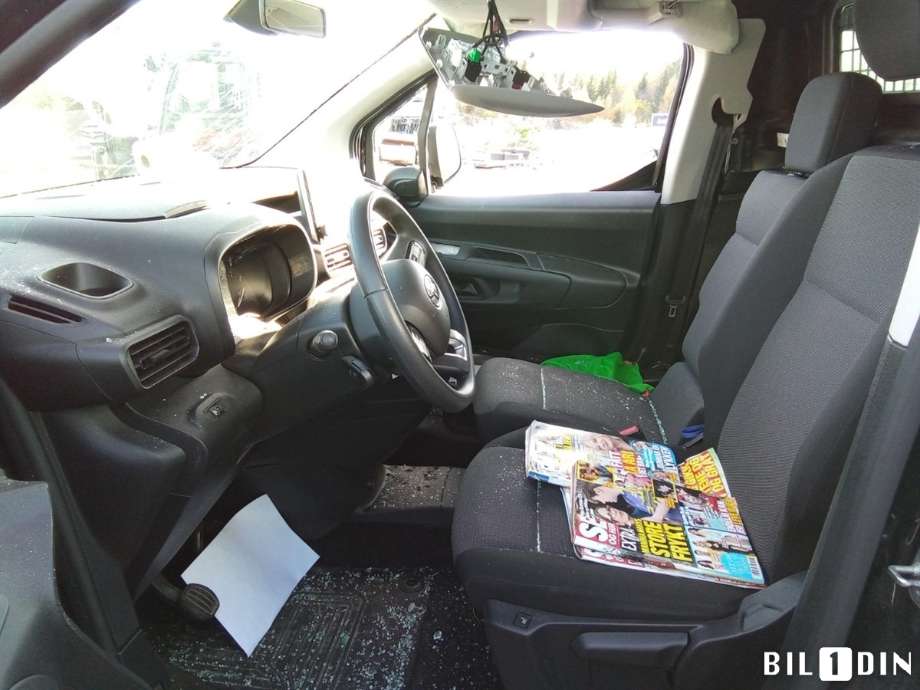 Toyota Proace 2016-->> (Type II) , Motorkode: DV5RD, Girkassekode: 