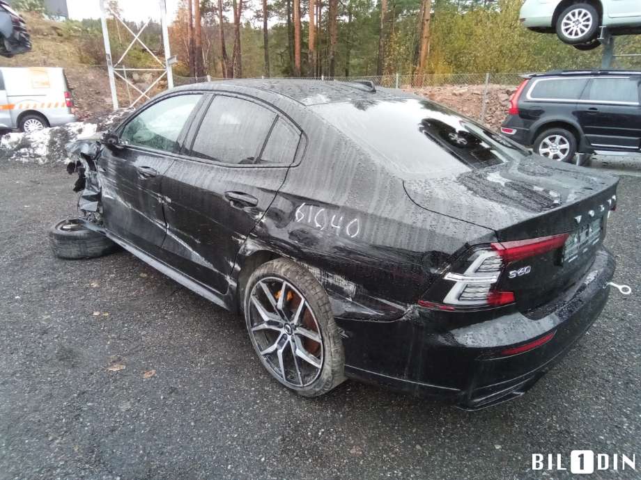 Volvo S60 2019-2023 (Type III) , Motorkode: B4204T48, Girkassekode: 