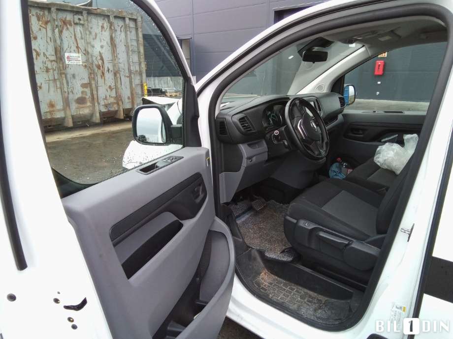 Toyota Proace 2016-->> (Type II) , Motorkode: , Girkassekode: 