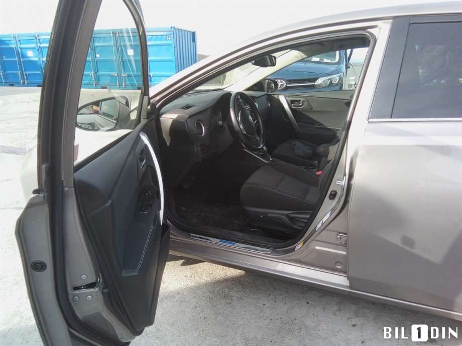 Toyota Auris 2015-2019 (Type II, Fase 2) , Motorkode: 2ZR-FXE, Girkassekode: 