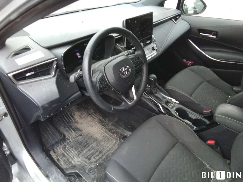 Toyota Corolla 2019-->> , Motorkode: 2ZR-FXE, Girkassekode: 