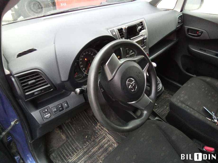 Toyota Verso-S 2011-2015 (COMBI) (COMBI), Motorkode: 1NR-FE, Girkassekode: 