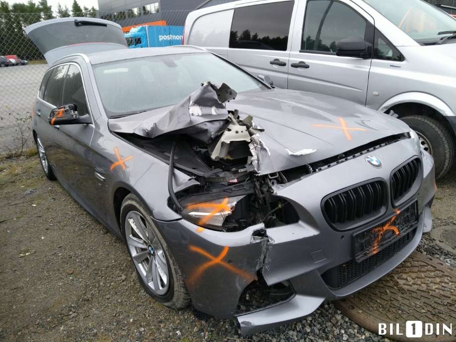 BMW 5-Serie 2010-2017 (F10/F11) (F10/F11), Motorkode: N47-D20C, Girkassekode: 
