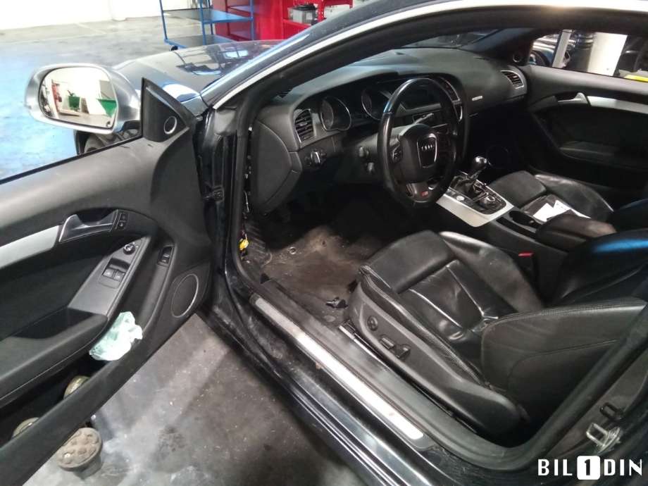 Audi A5 2007-2016 (Type I) , Motorkode: CAUA, Girkassekode: 