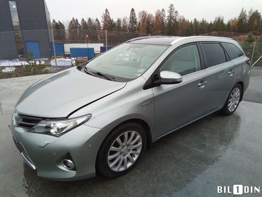 Toyota Auris 2013-2015 (Type II, Fase 1) , Motorkode: 2ZR-FXE, Girkassekode: 