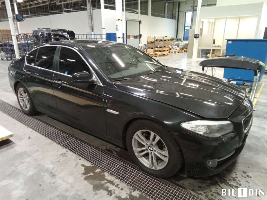 BMW 5-Serie 2010-2017 (F10/F11) (F10/F11), Motorkode: N57-D30A, Girkassekode: 