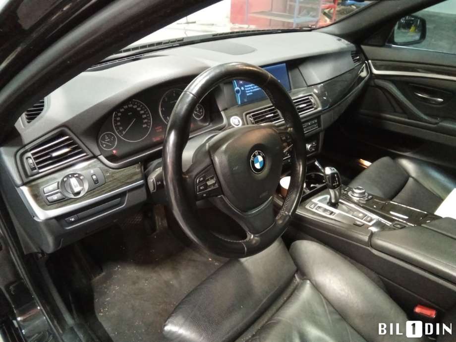 BMW 5-Serie 2010-2017 (F10/F11) (F10/F11), Motorkode: N57-D30A, Girkassekode: 