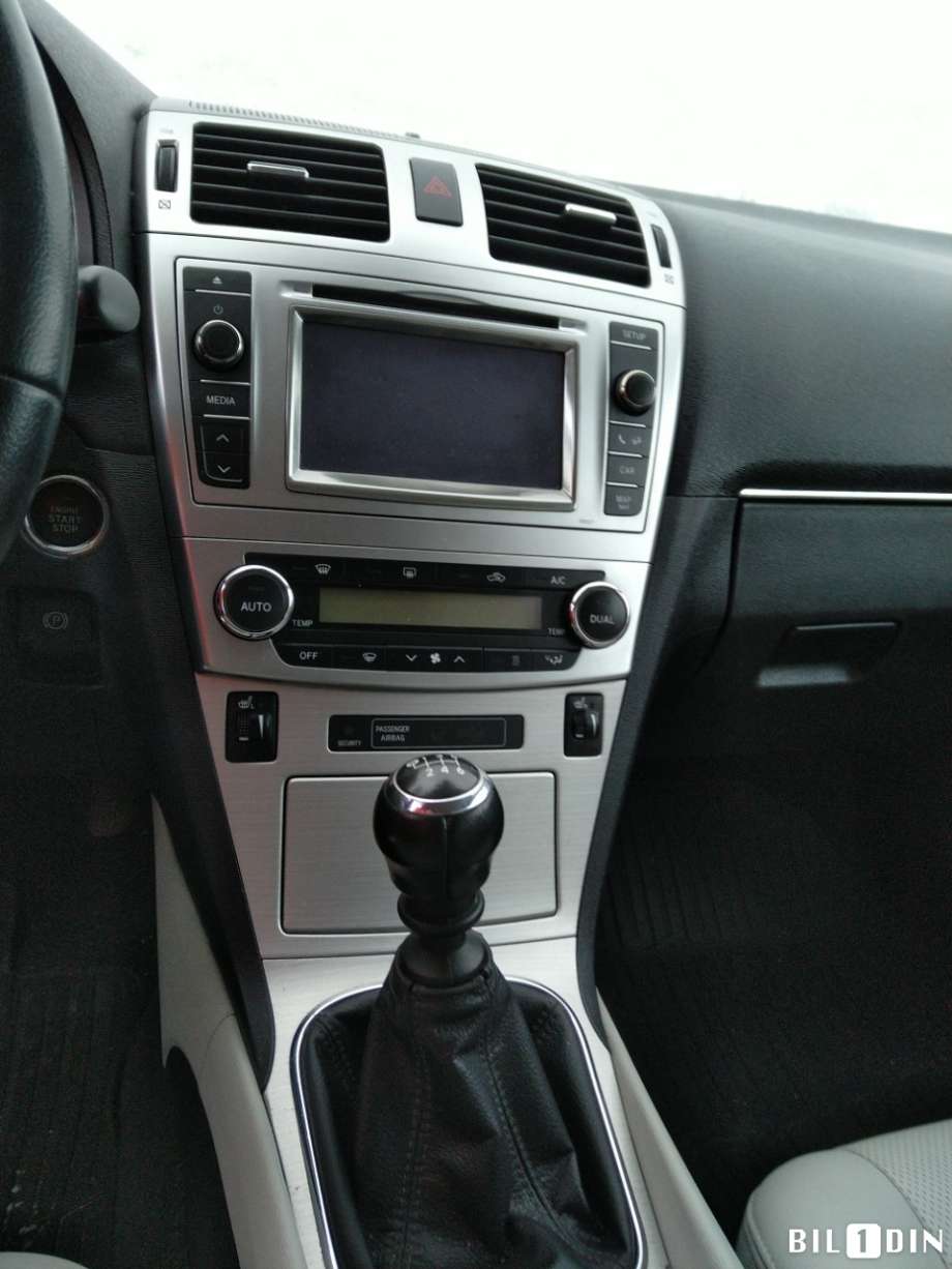 Toyota Avensis 2009-2015 (Type III, Fase 1) , Motorkode: 1AD-FTV, Girkassekode: 