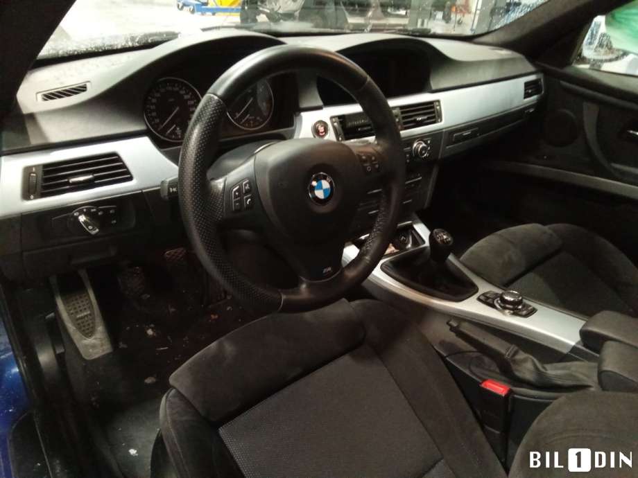BMW 3-Serie 2005-2011 (E90/E91/E92/E93) (E90/E91/E92/E93), Motorkode: M57-TUD30, Girkassekode: