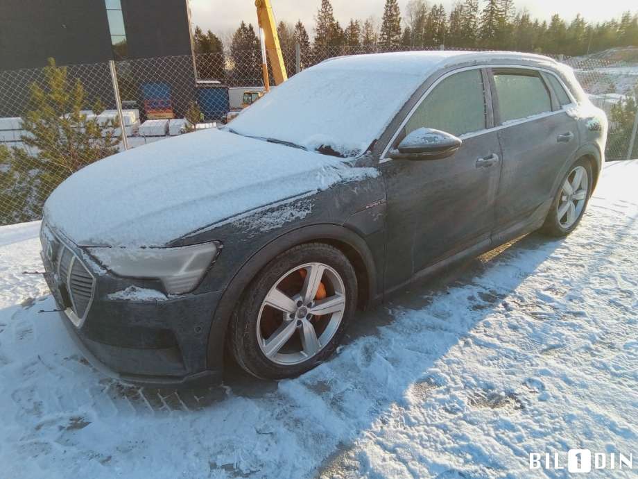 Audi e-tron 2018-->> , Motorkode: BM1J, Girkassekode: 