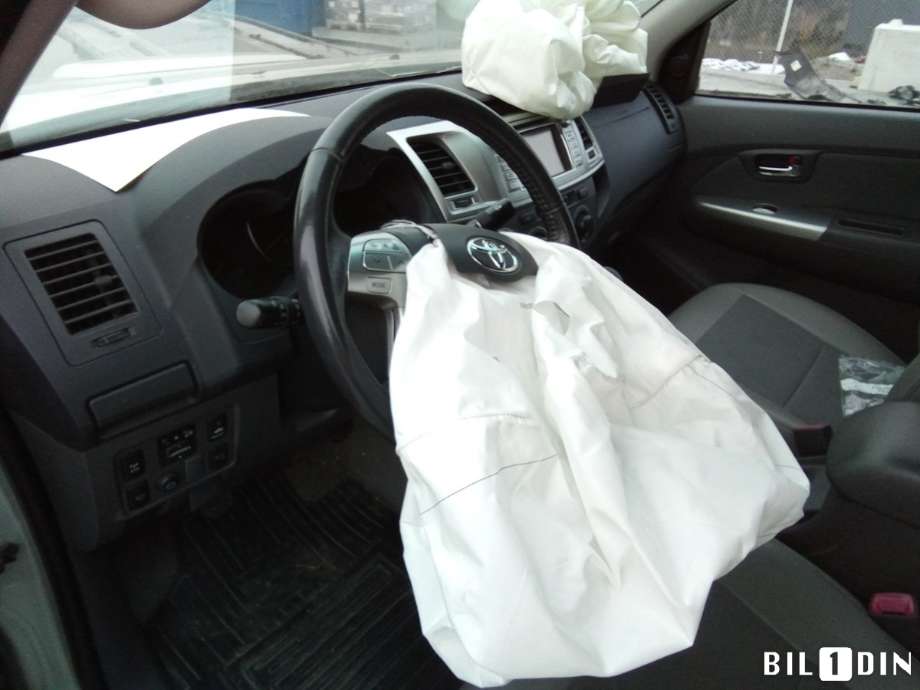 Toyota Hilux 2012-2016 , Motorkode: 2KD-FTV, Girkassekode: