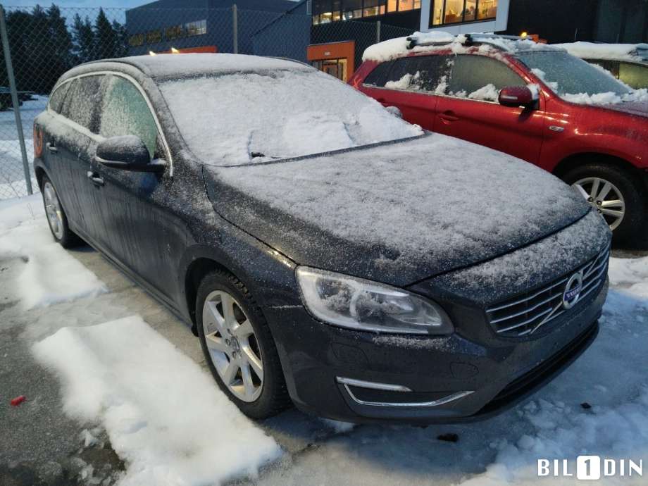 Volvo V60/V60 CC 2013-2018 (Type I, Fase 2) , Motorkode: D4204T5, Girkassekode: 