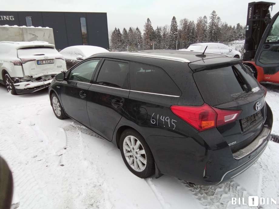 Toyota Auris 2013-2015 (Type II, Fase 1) , Motorkode: 2ZR-FXE, Girkassekode: