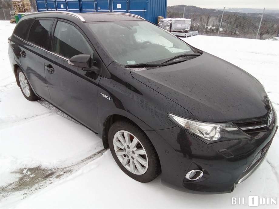 Toyota Auris 2013-2015 (Type II, Fase 1) , Motorkode: 2ZR-FXE, Girkassekode: