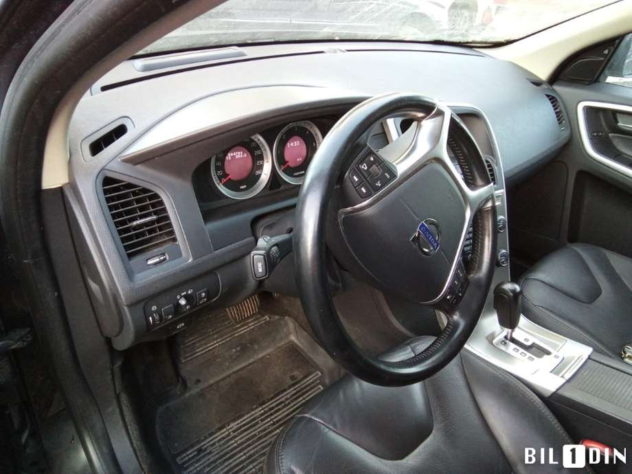 Volvo XC60 2008-2013 (Type I, Fase 1) , Motorkode: D5244T17, Girkassekode: 