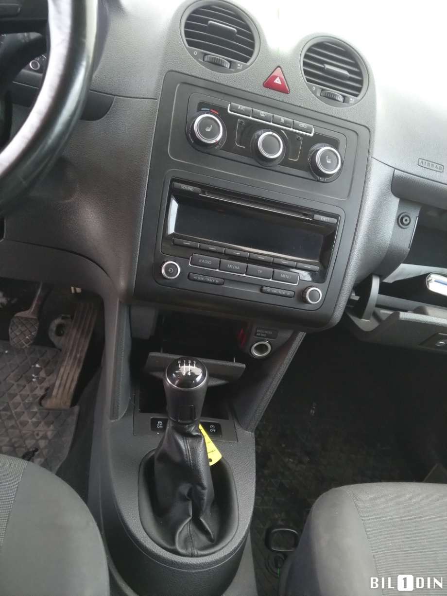 VW Caddy 2010-2015 (Type III, Fase 2) , Motorkode: CAYD, Girkassekode: