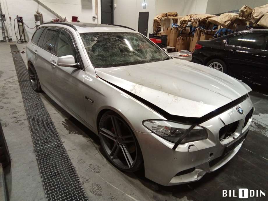 BMW 5-Serie 2010-2017 (F10/F11) (F10/F11), Motorkode: N57-D30B, Girkassekode: 
