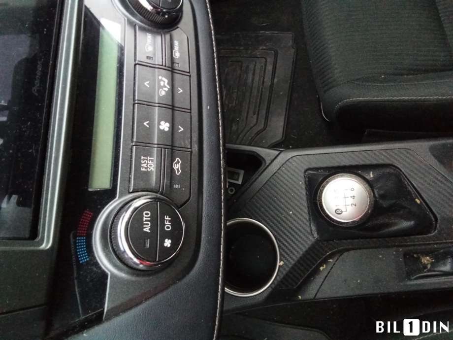 Toyota RAV4 2013-2015 (Type IV, Fase 1) , Motorkode: 1AD-FTV, Girkassekode: 