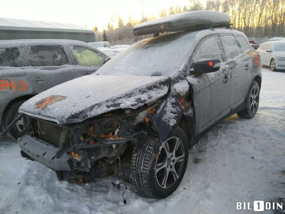 Volvo XC60 2008-2013 (Type I, Fase 1) , Motorkode: D5244T17, Girkassekode: