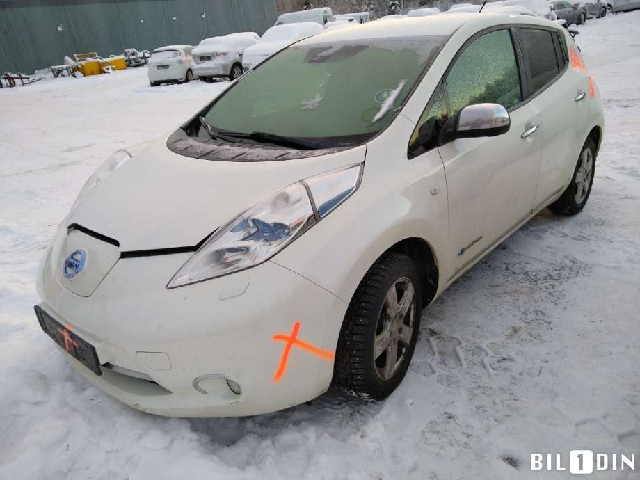 Nissan Leaf 2011-2017 (Type I) , Motorkode: EM57, Girkassekode: 