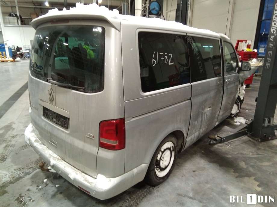 VW Transporter / Caravelle 2009-2015 (Fase 2) (T5) (T5), Motorkode: CAAC;CCHA, Girkassekode: 